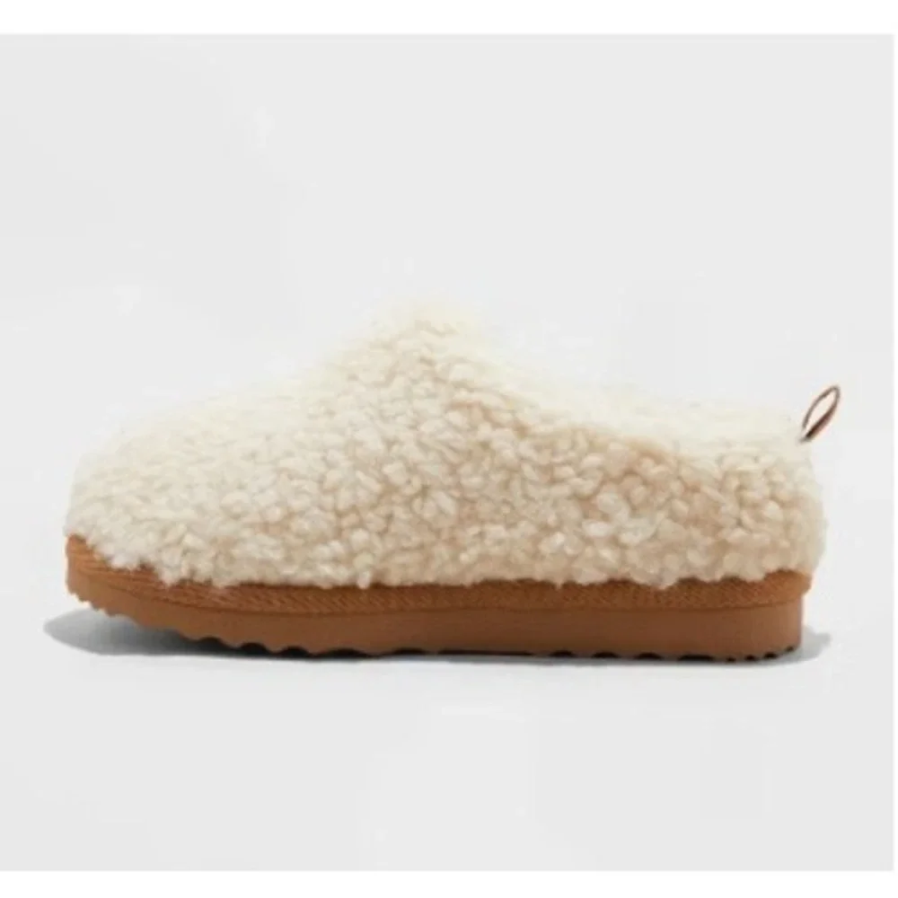 Little Girl Slippers by Cat & Jack Faux Shearling Beige Size 1 New With Tags